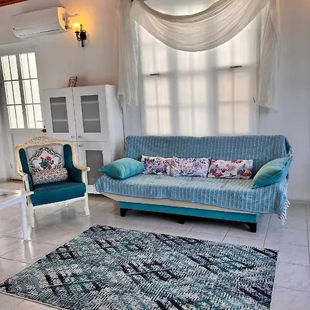 Soevalye Adasinda Yali Dairesi Apartmán *
